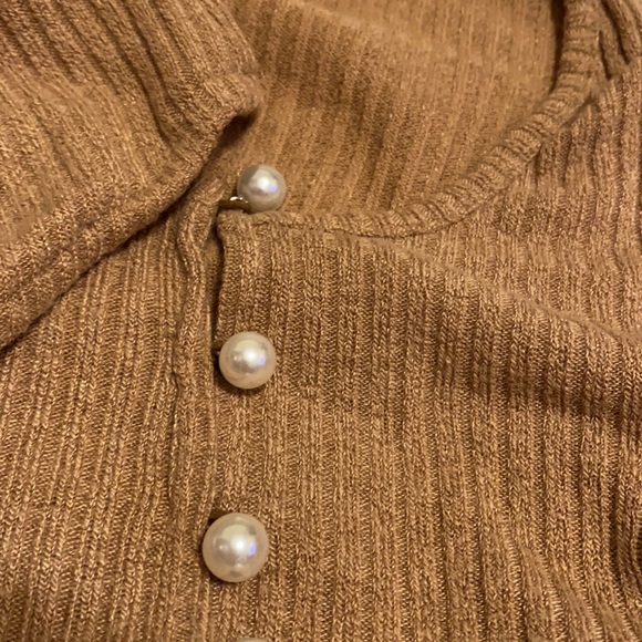 Light brown  long sleeve two piece set. Long sleeve pearl button up and tube top - Picture 3 of 4